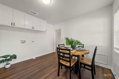 703 E 8th Avenue, Belton, TX 76513 - Photo 13