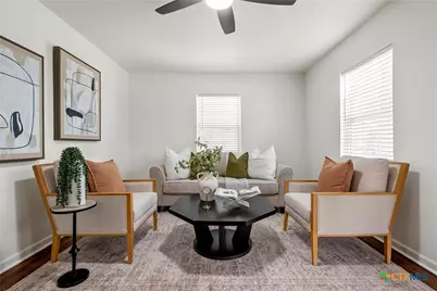 703 E 8th Avenue, Belton, TX 76513 - Photo 5