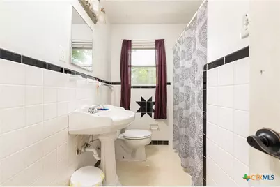 1005 Cove Avenue, Copperas Cove, TX 76522 - Photo 13