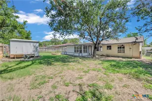 1907 Miles St, Copperas Cove, TX 76522 - Photo 21