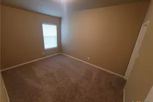 114 Blue Rock Ct, Victoria, TX 77904 - Photo 27