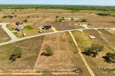 589 Altidore Avenue, Dale, TX 78616 - Photo 5