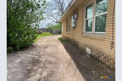 204 W Avenue B, Killeen, TX 76541 - Photo 9