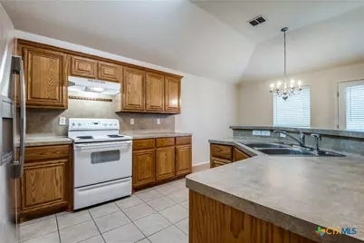 1662 Sunspur Road, New Braunfels, TX 78130 - Photo 13