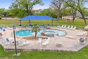 730 E Mather St, New Braunfels, TX 78130 - Photo 23