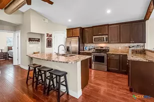 707 Park Shores, Canyon Lake, TX 78133 - Photo 7