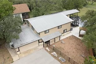 707 Park Shores, Canyon Lake, TX 78133 - Photo 5