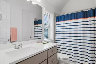 1833 Luna St, New Braunfels, TX 78132 - Photo 9