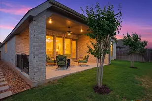 1833 Luna St, New Braunfels, TX 78132 - Photo 39