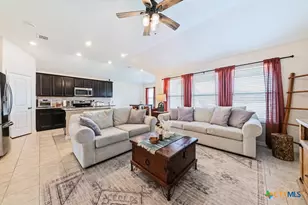 467 Briar Ln, New Braunfels, TX 78132 - Photo 7