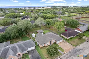 106 La Salle Blvd, Port Lavaca, TX 77979 - Photo 43