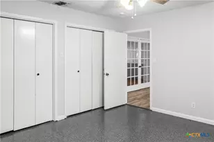 204 Berwick St, Victoria, TX 77904 - Photo 23