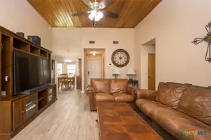 236 Robertstown Rd, Copperas Cove, TX 76522 - Photo 5