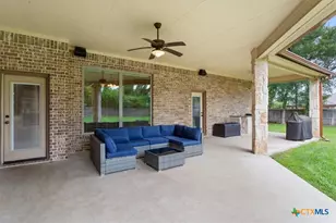 910 Ridgeoak Dr, Belton, TX 76513 - Photo 39