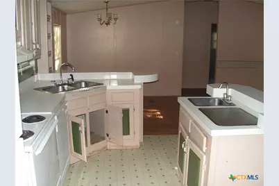 532 Grandview Bend, Canyon Lake, TX 78133 - Photo 7