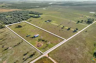000 Keefe Rd, Victoria, TX 77905 - Photo 1
