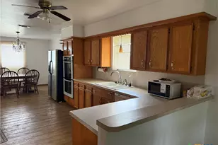 4489 Co Rd 240, Hallettsville, TX 77964 - Photo 5