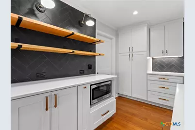 91 Ohio Street, New Braunfels, TX 78130 - Photo 13