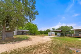 411 FM86, Red Rock, TX 78662 - Photo 15