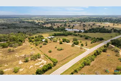 411 Fm 86, Red Rock, TX 78662 - Photo 3