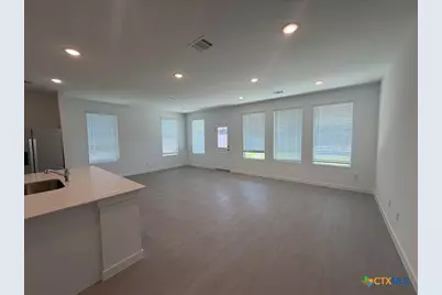 8908 San Carlos, Seguin, TX 78155 - Photo 17