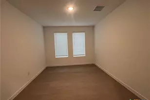 8908 San Carlos, Seguin, TX 78155 - Photo 13