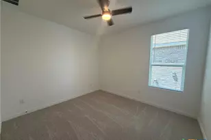 8908 San Carlos, Seguin, TX 78155 - Photo 7