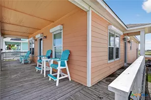 838 Rattlesnake Point Rd, Rockport, TX 78382 - Photo 7