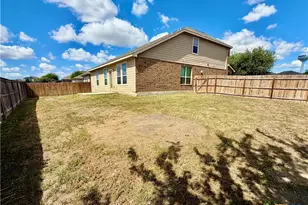 1805 Logan Trail, New Braunfels, TX 78130 - Photo 33