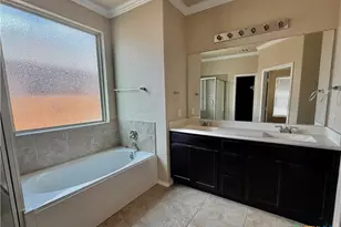 1805 Logan Trail, New Braunfels, TX 78130 - Photo 13