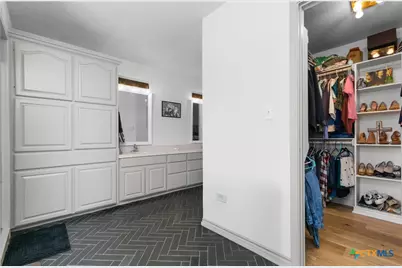 10015 Hodge Canyon Drive, Salado, TX 76571 - Photo 21