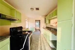 2232 W Monroe Ave, Port O'Connor, TX 77982 - Photo 5