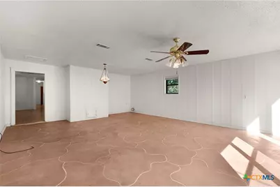 1830 Fm 221, Hamilton, TX 76531 - Photo 15