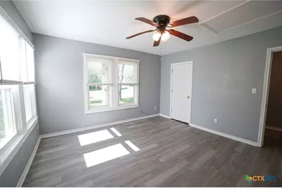 1003 N 15th Street, Temple, TX 76501 - Photo 13