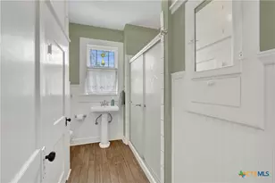 465 S Union Ave, New Braunfels, TX 78130 - Photo 23