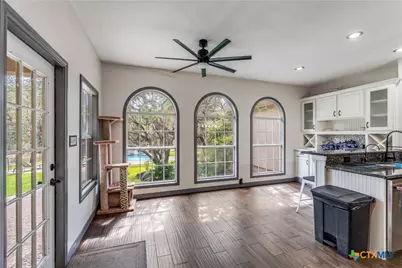 25867 Lewis Ranch Road, New Braunfels, TX 78132 - Photo 17