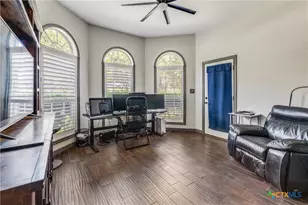 25867 Lewis Ranch Rd, New Braunfels, TX 78132 - Photo 19
