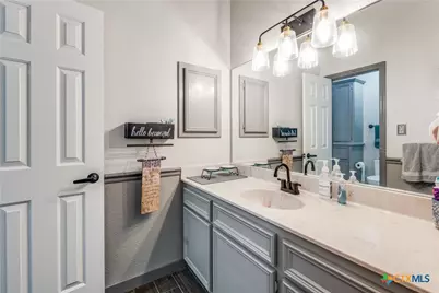 25867 Lewis Ranch Road, New Braunfels, TX 78132 - Photo 23