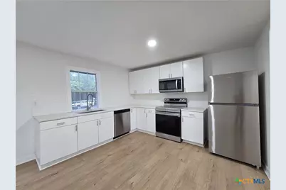 202 Marston Street #B, Copperas Cove, TX 76522 - Photo 3