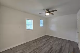 202 Marston St, Copperas Cove, TX 76522 - Photo 17