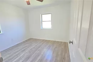 803 Kielman Dr, Copperas Cove, TX 76522 - Photo 17