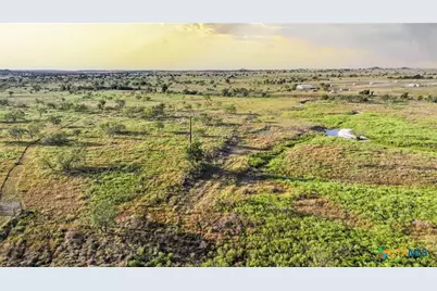 9 County Road 2323, Lampasas, TX 76550 - Photo 5