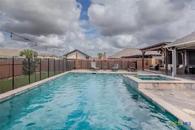 207 Brushy Creek, Victoria, TX 77904 - Photo 33