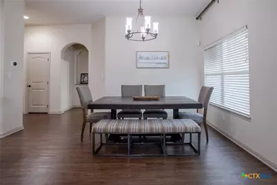 207 Brushy Creek, Victoria, TX 77904 - Photo 13