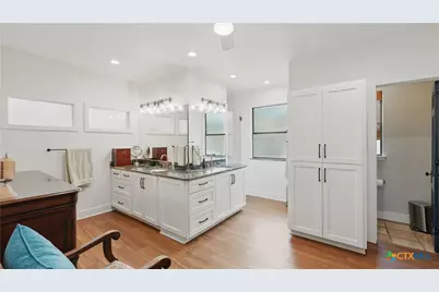 1817 Kuehler Avenue, New Braunfels, TX 78130 - Photo 19