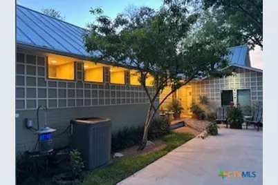 1817 Kuehler Avenue, New Braunfels, TX 78130 - Photo 31
