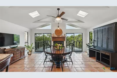 1817 Kuehler Avenue, New Braunfels, TX 78130 - Photo 13