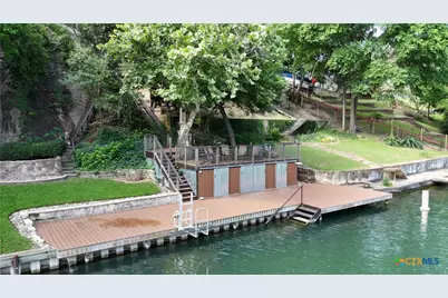 1817 Kuehler Avenue, New Braunfels, TX 78130 - Photo 3