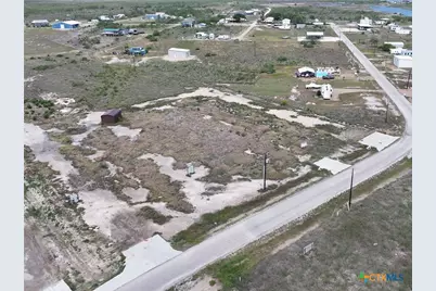 268 Powderhorn Lane, Port Lavaca, TX 77979 - Photo 5