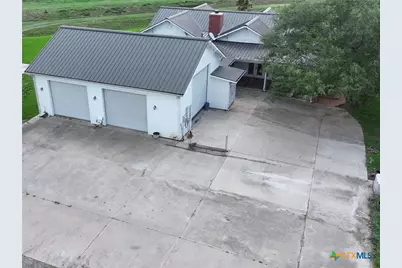 257 Whitaker Road, Port Lavaca, TX 77979 - Photo 5